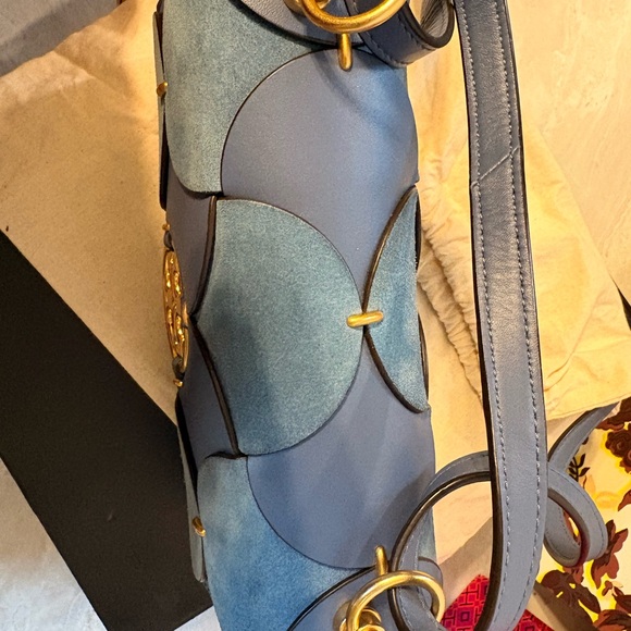 Tory Burch Blue and Gold Crossbody Bag - Picture 4 of 4